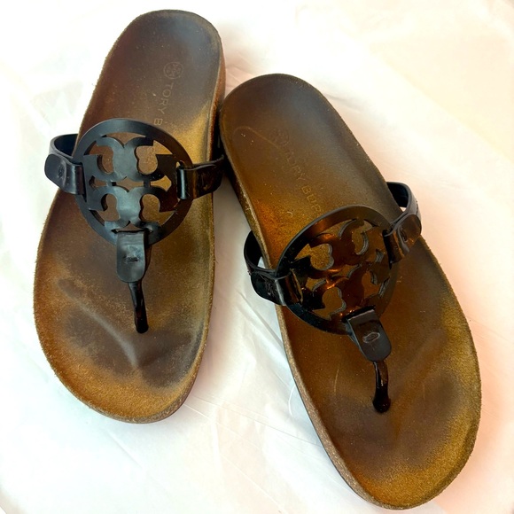 TORY BURCH CLOUD Black Leather Sandals! Size 8 - Picture 1 of 10